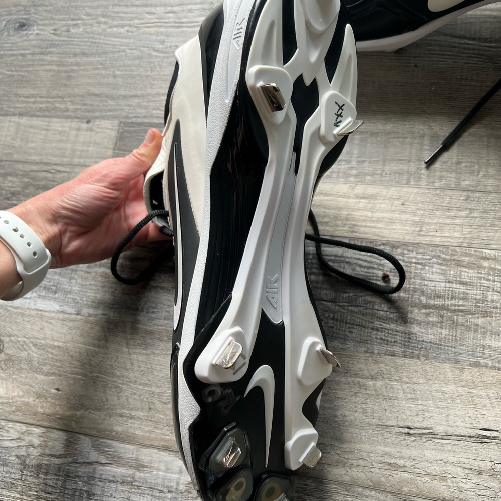 Baseball Cleats - image 6
